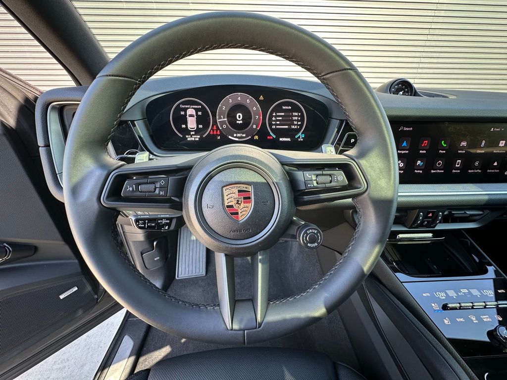 Thumbnail: 2025 Porsche Cayenne - 14