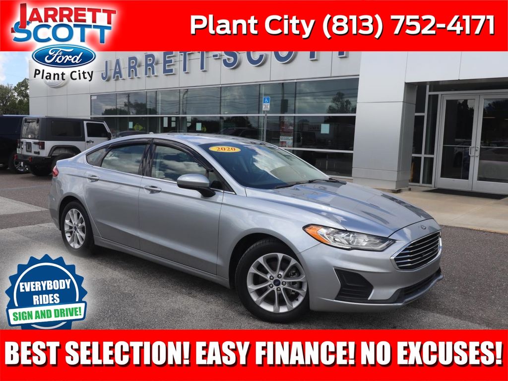 Silver Metallic 2020 Ford Fusion Sedan Front-Wheel Drive 6-Speed Automatic