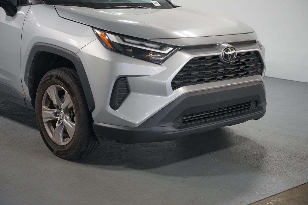 Thumbnail: 2024 Toyota RAV4 - 4