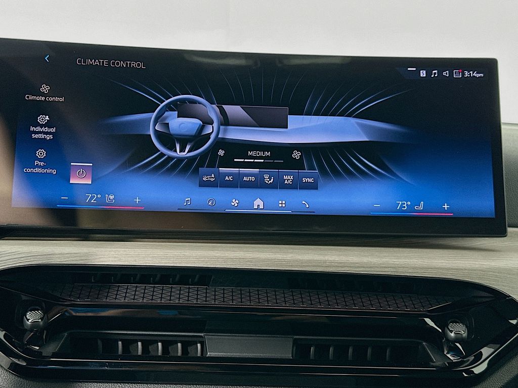 Thumbnail: 2025 BMW 4 Series - 16