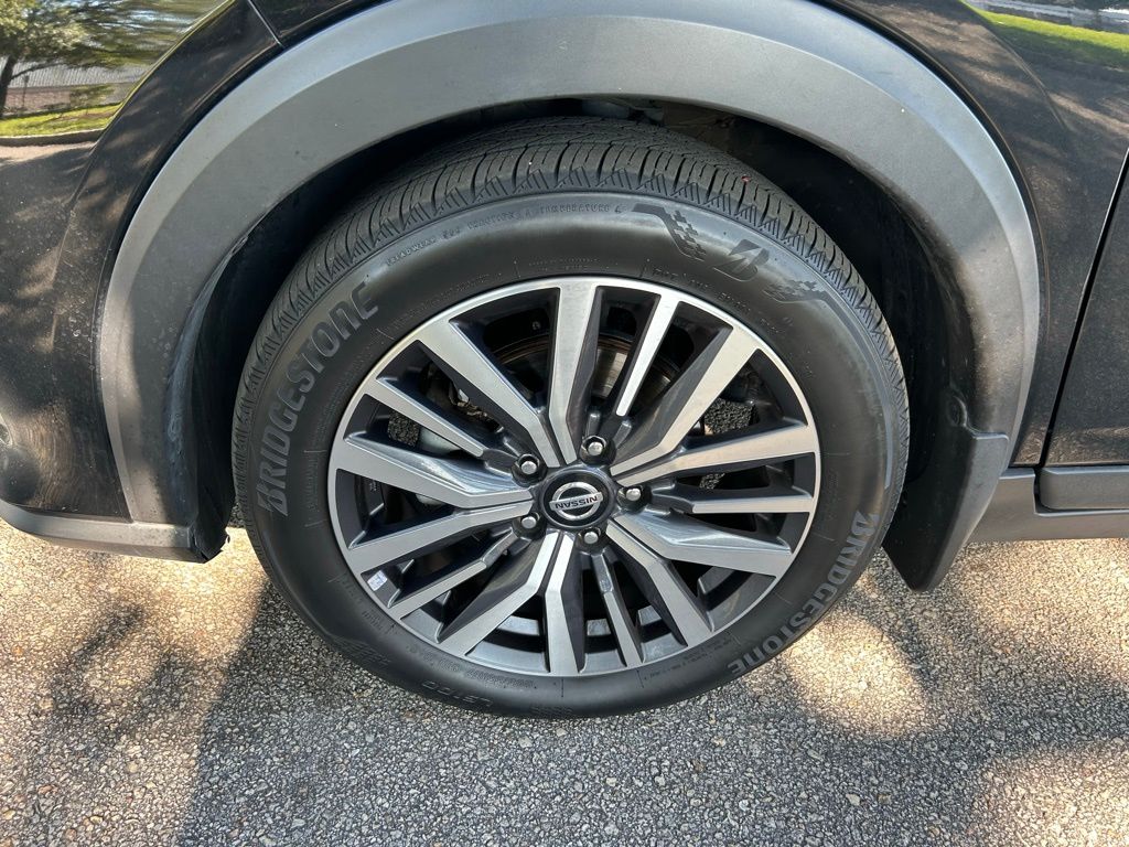 Thumbnail: 2021 Nissan Kicks - 9