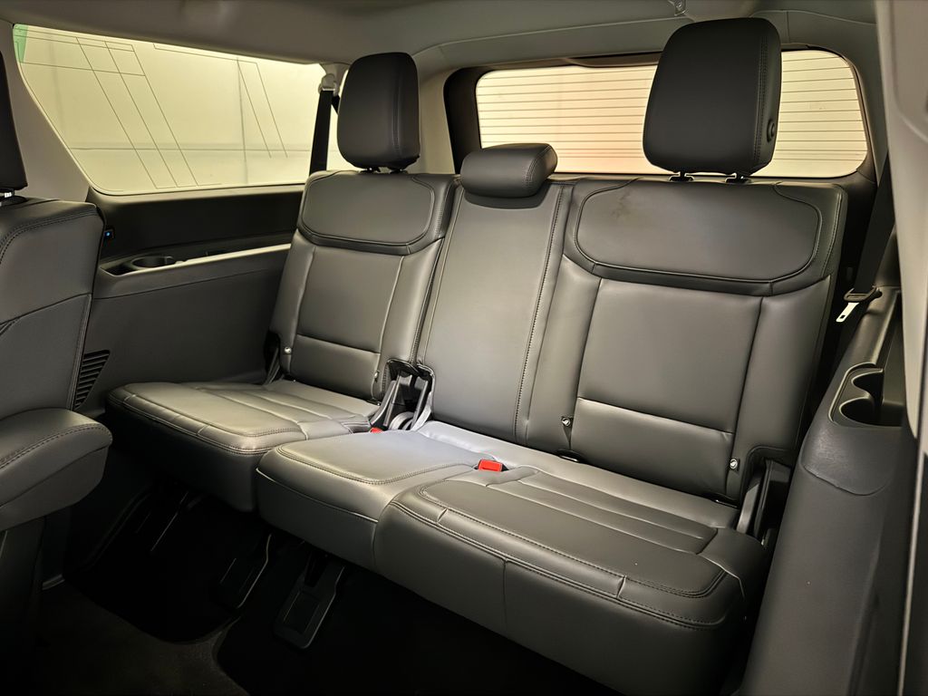 New 2026 Silver Ford Active image 12