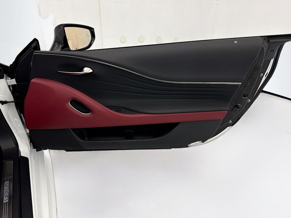 Thumbnail: 2024 Lexus LC - 22