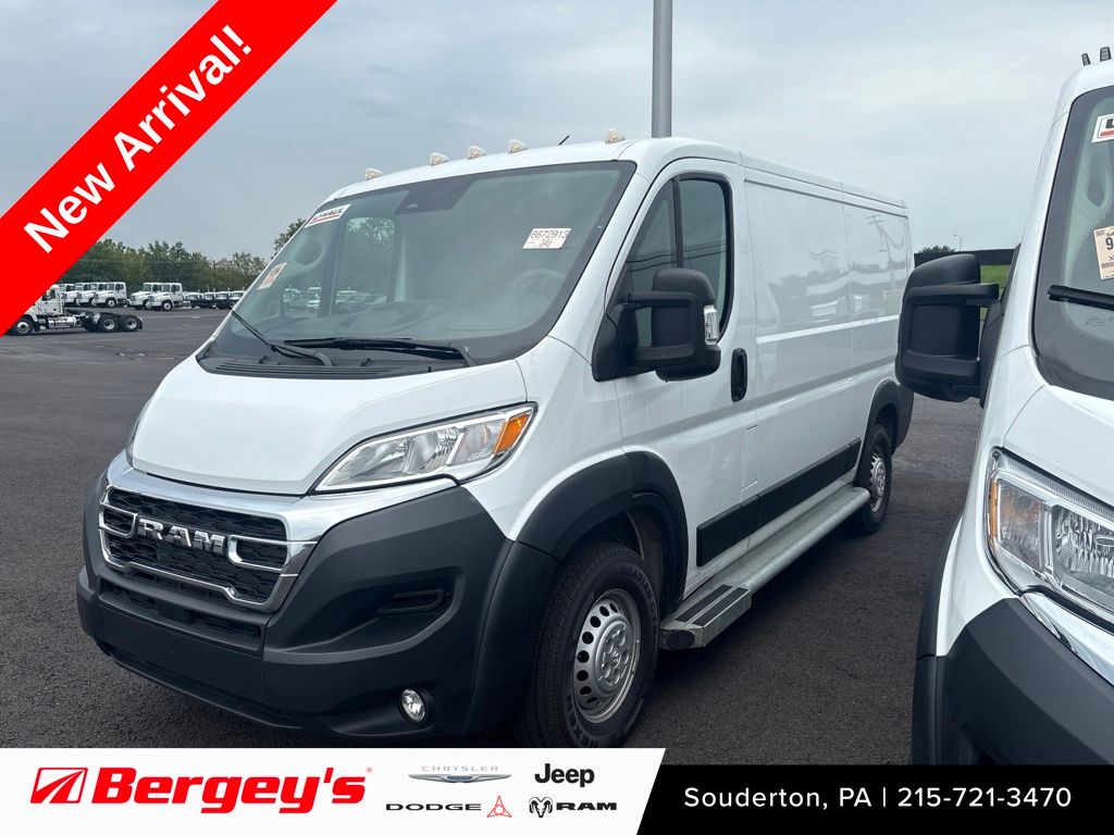 2025 RAM ProMaster 2500 Tradesman 136 Low Roof Cargo Van FWD    