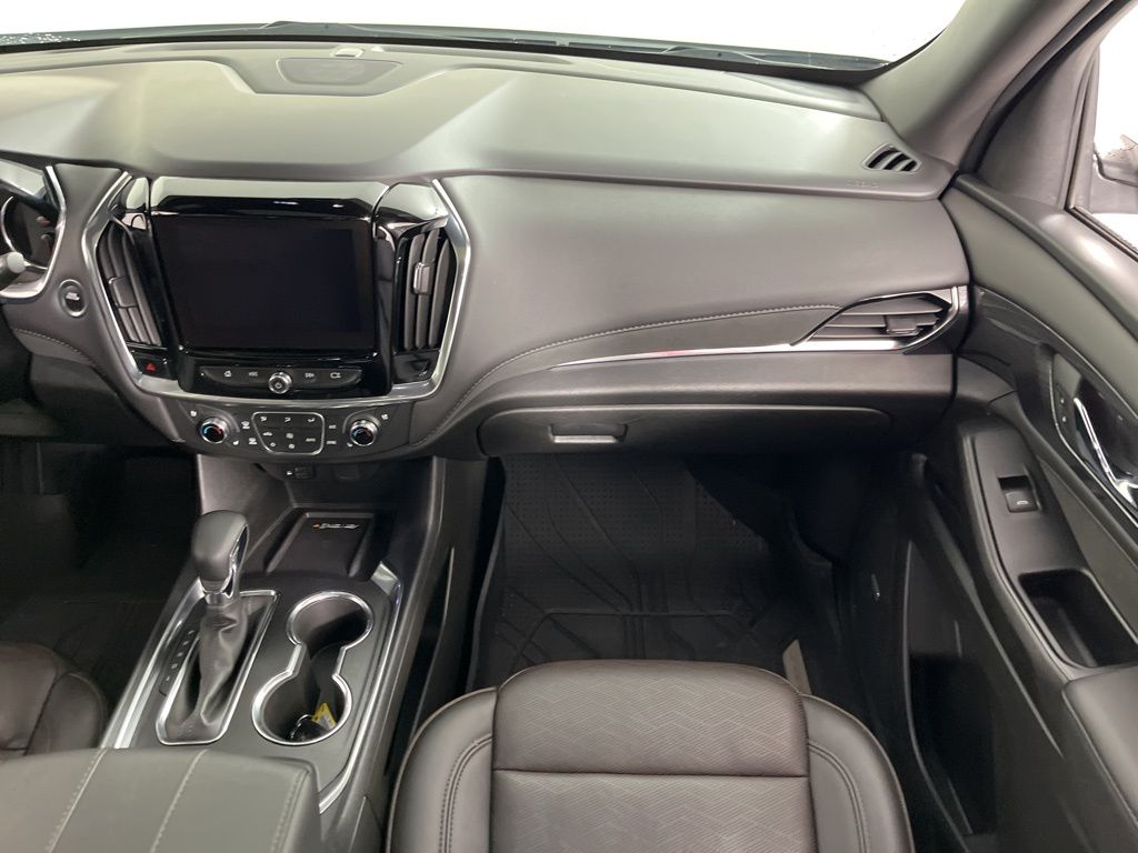 Thumbnail: 2023 Chevrolet Traverse - 21