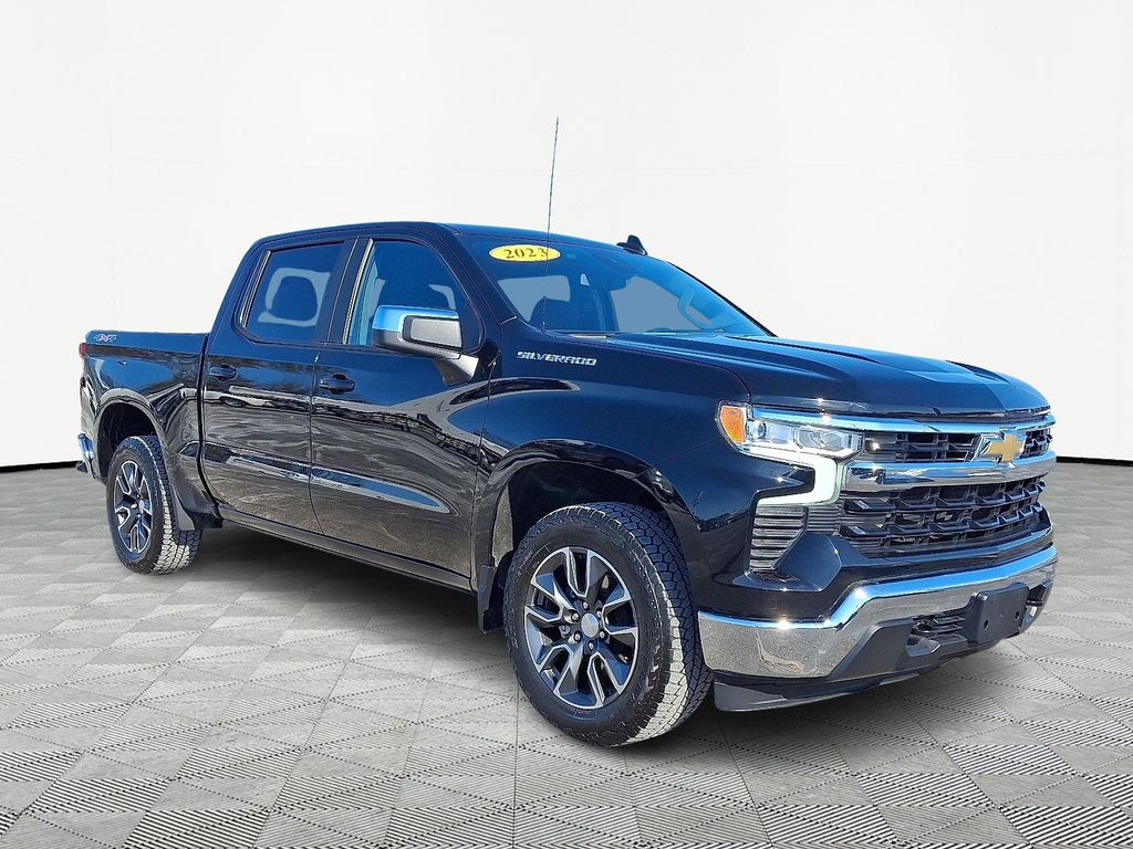 2023 Chevrolet Silverado 1500 LT Crew Cab 4WD
