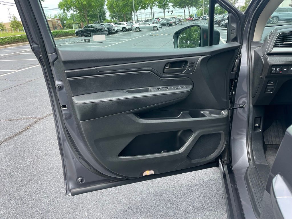 Thumbnail: 2025 Honda Odyssey - 24
