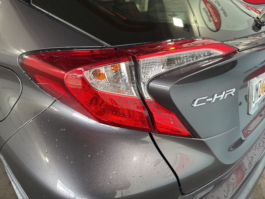 Used Car 2021 Toyota C-hr  Le For Sale Under $25,000 In San Juan, Puerto Rico