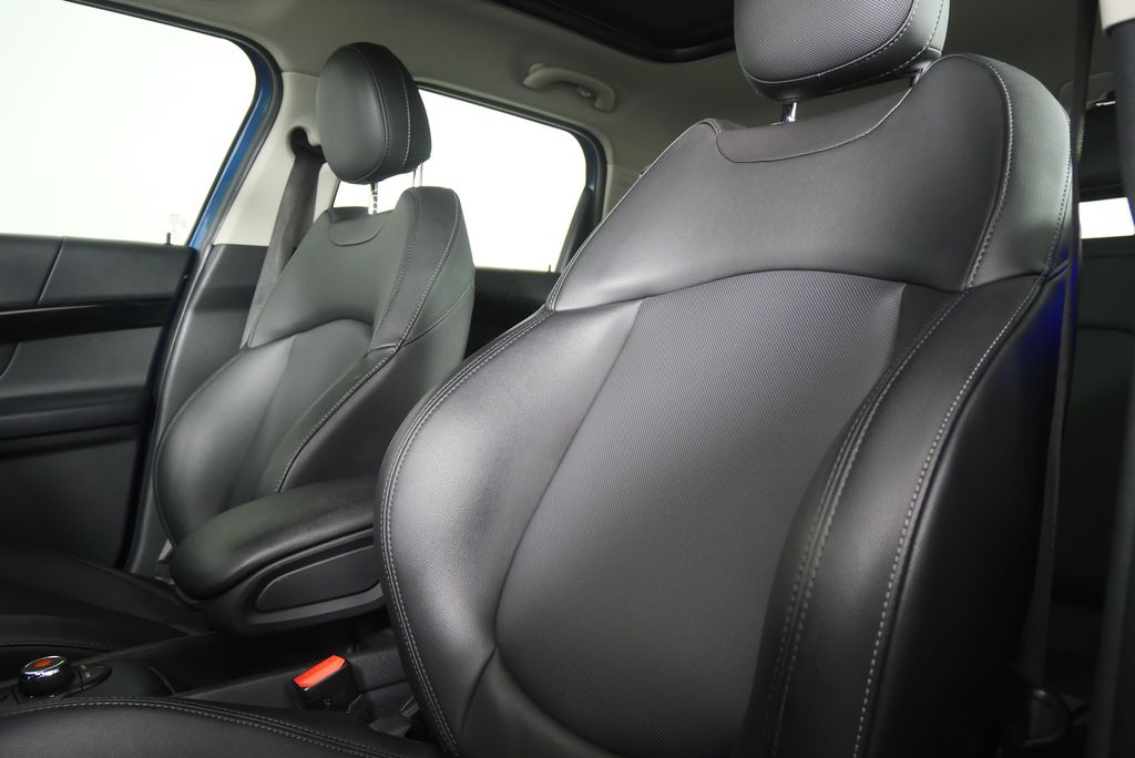 Thumbnail: 2019 MINI Cooper Countryman - 9