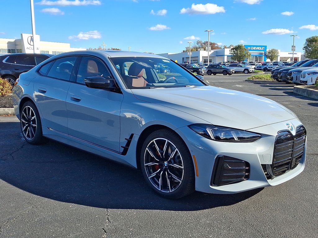 Thumbnail: 2025 BMW i4 - 2