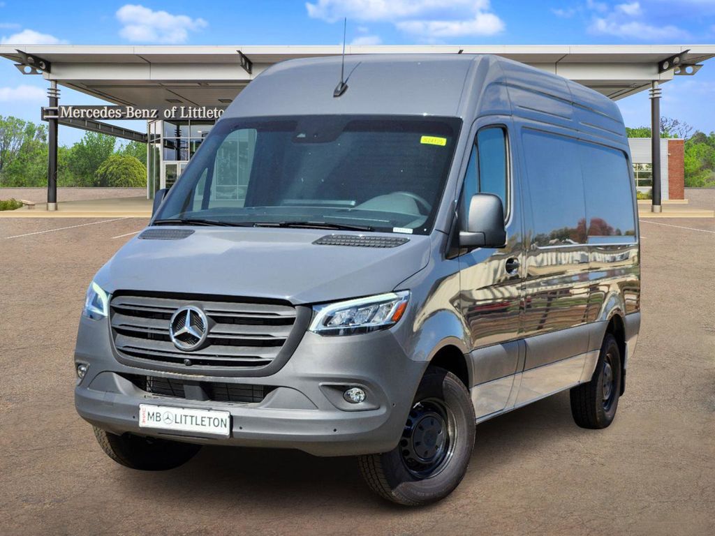 2024 Mercedes-Benz Sprinter 2500 Cargo 144 WB 1