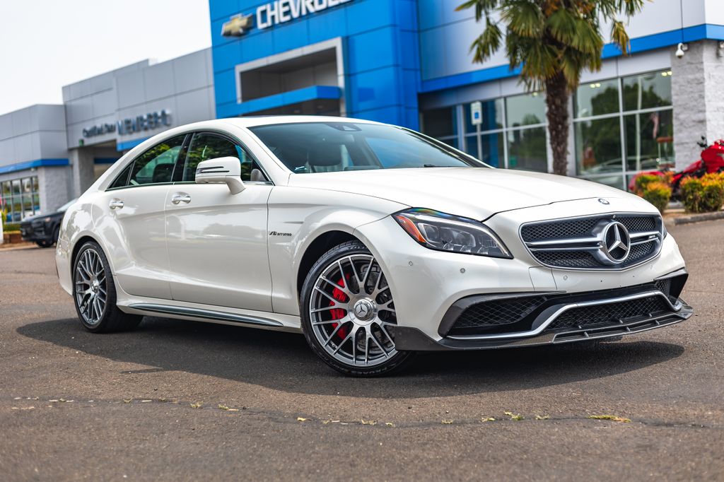 White 2015 Mercedes-Benz CLS Sedan All-Wheel Drive 7-Speed Automatic