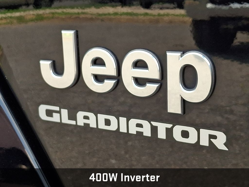 2020 Jeep Gladiator Overland Black at South Hills CDJR