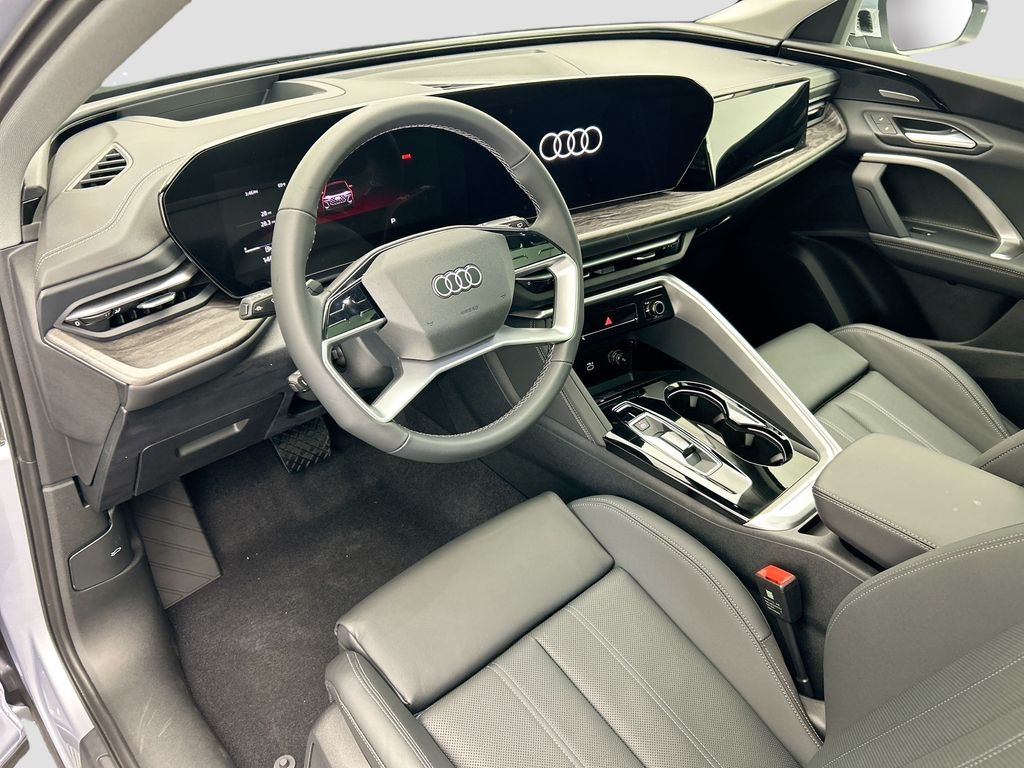 Thumbnail: 2025 Audi Q5 - 9