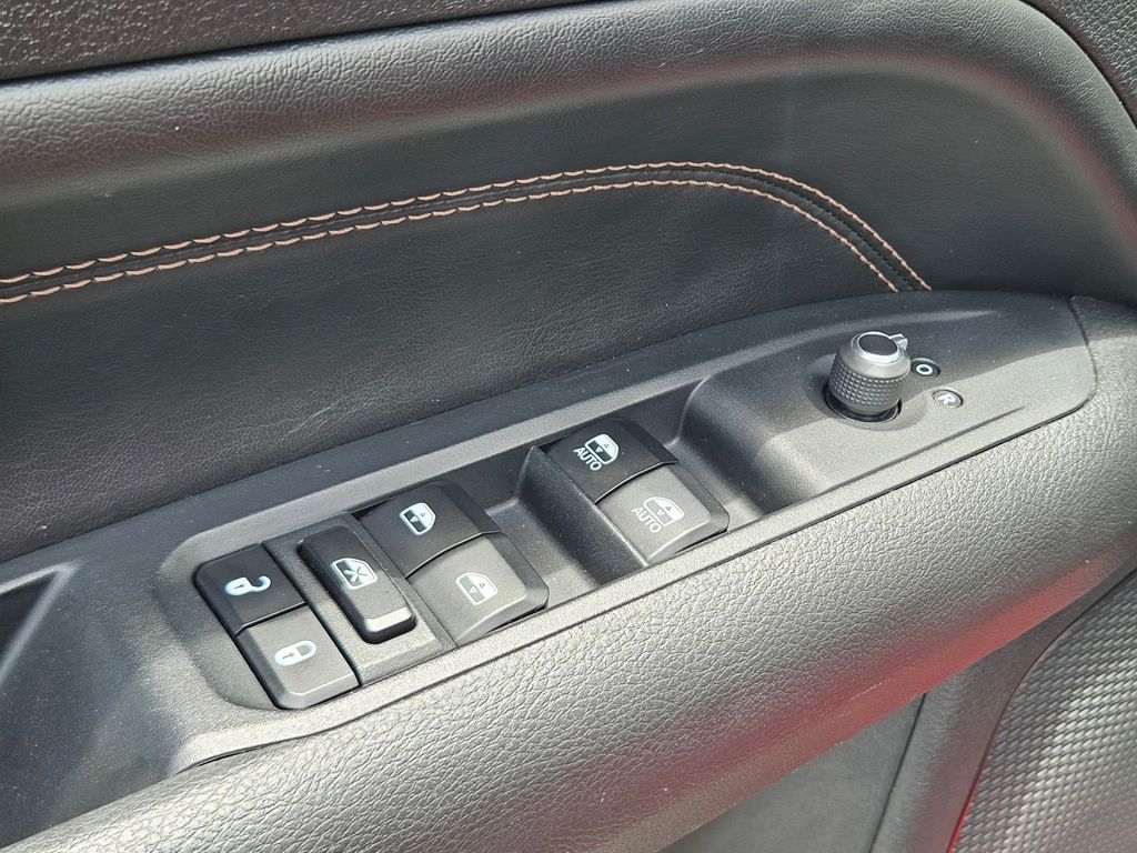 Used Car 2023 Jeep Compass  (red) Edition For Sale Under $25,000 In San Marcos, Texas