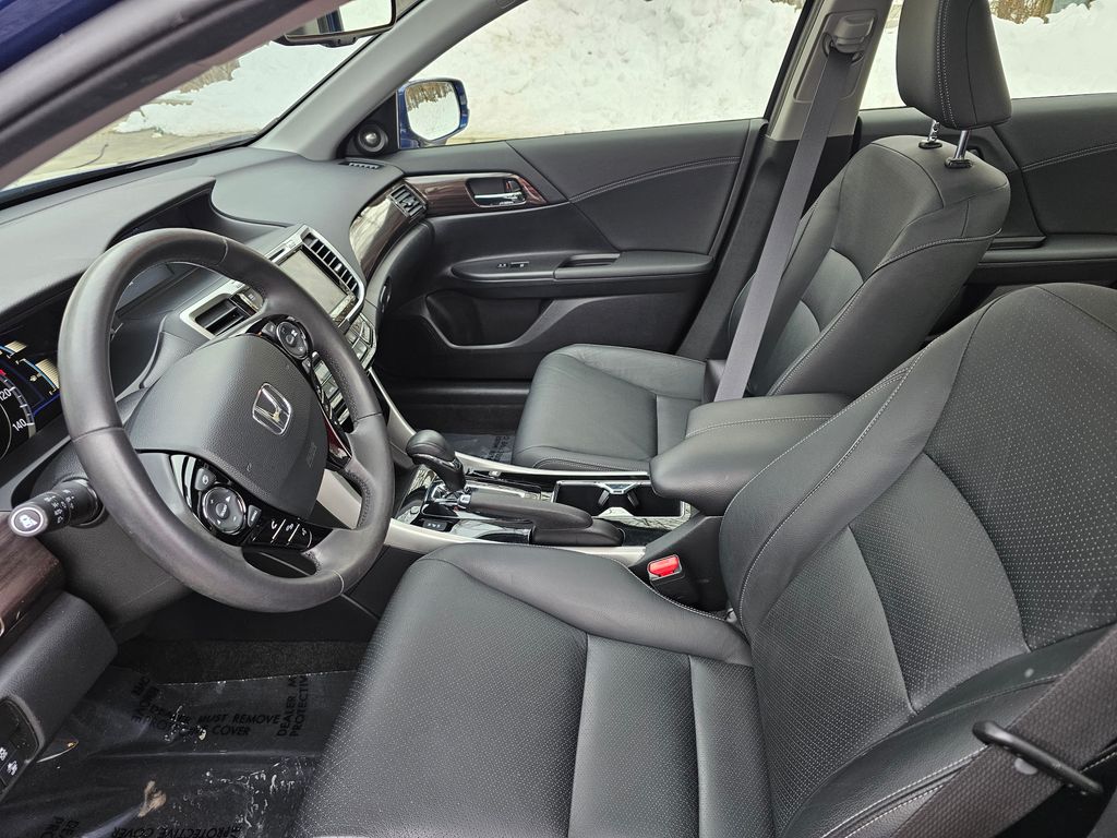 2017 Honda Accord Hybrid Touring