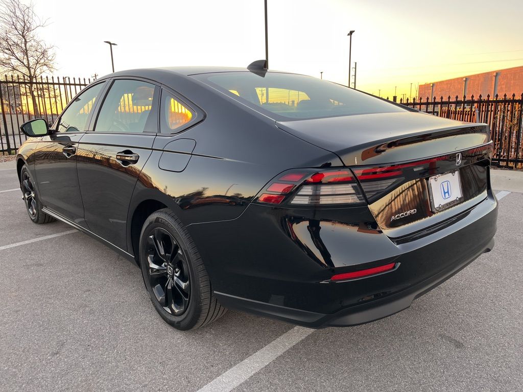Thumbnail: 2025 Honda Accord - 6