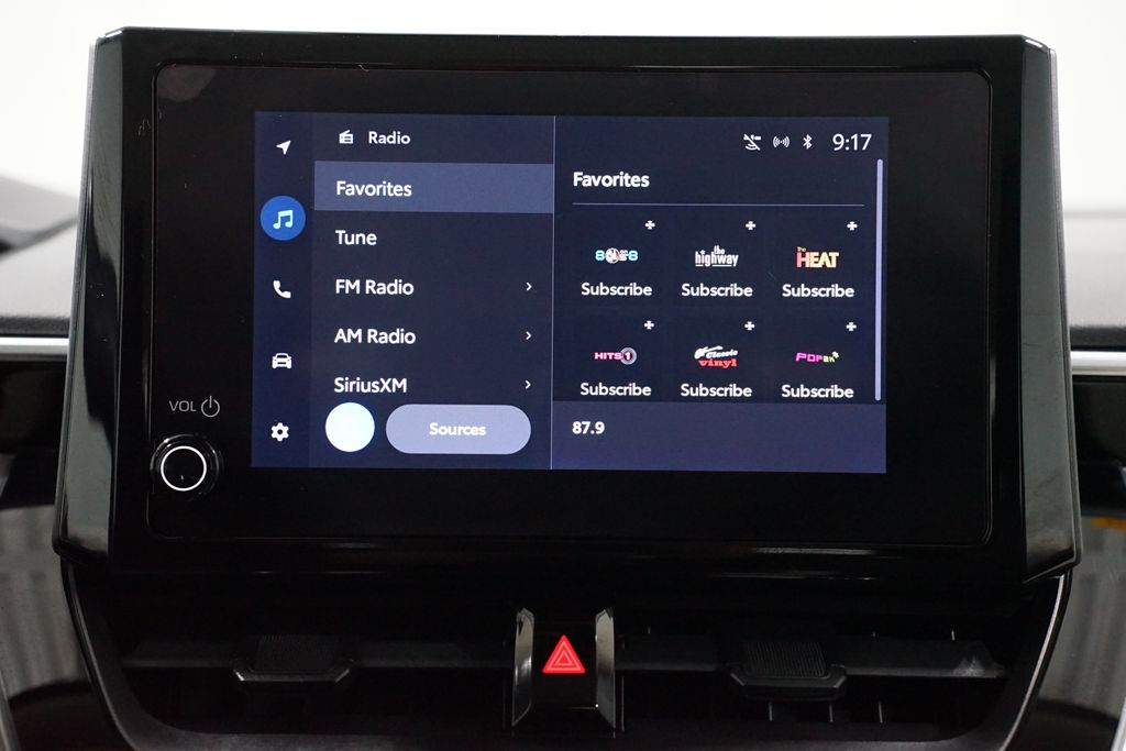 Thumbnail: 2023 Toyota Corolla - 18