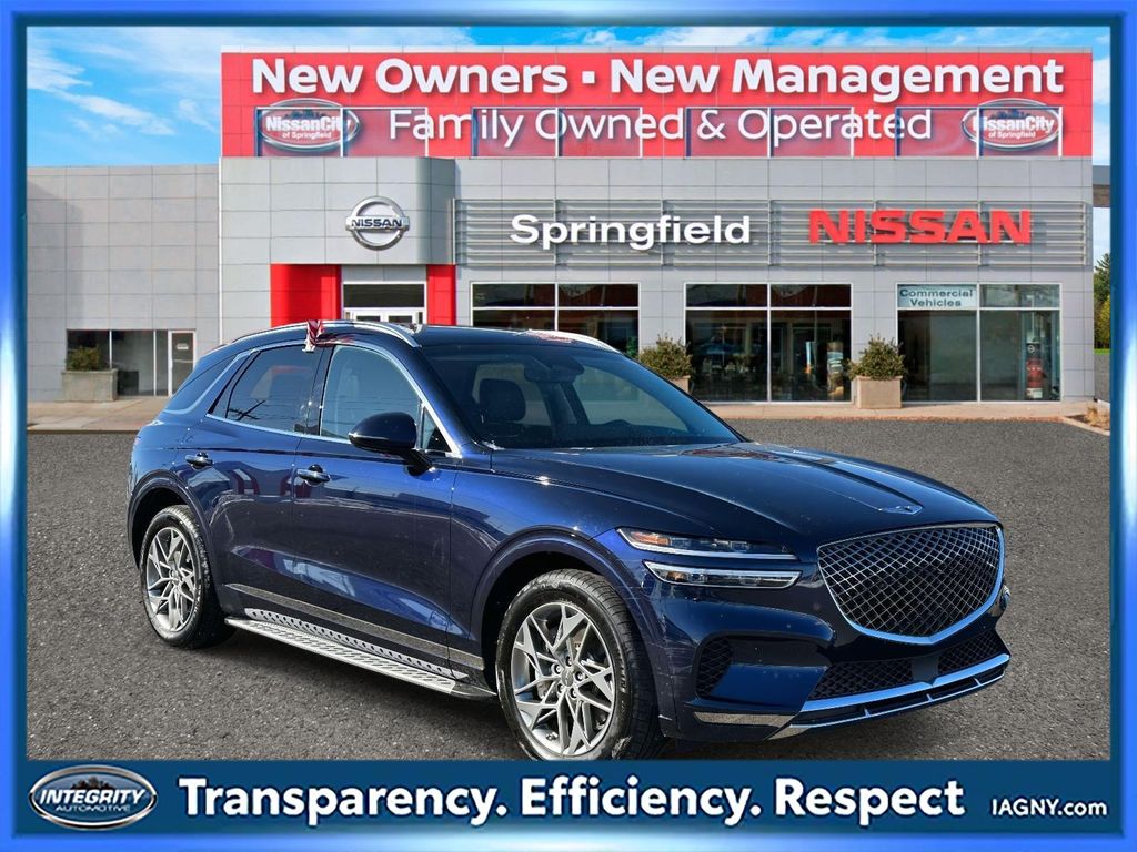 2025 Genesis GV70 2.5T Standard AWD