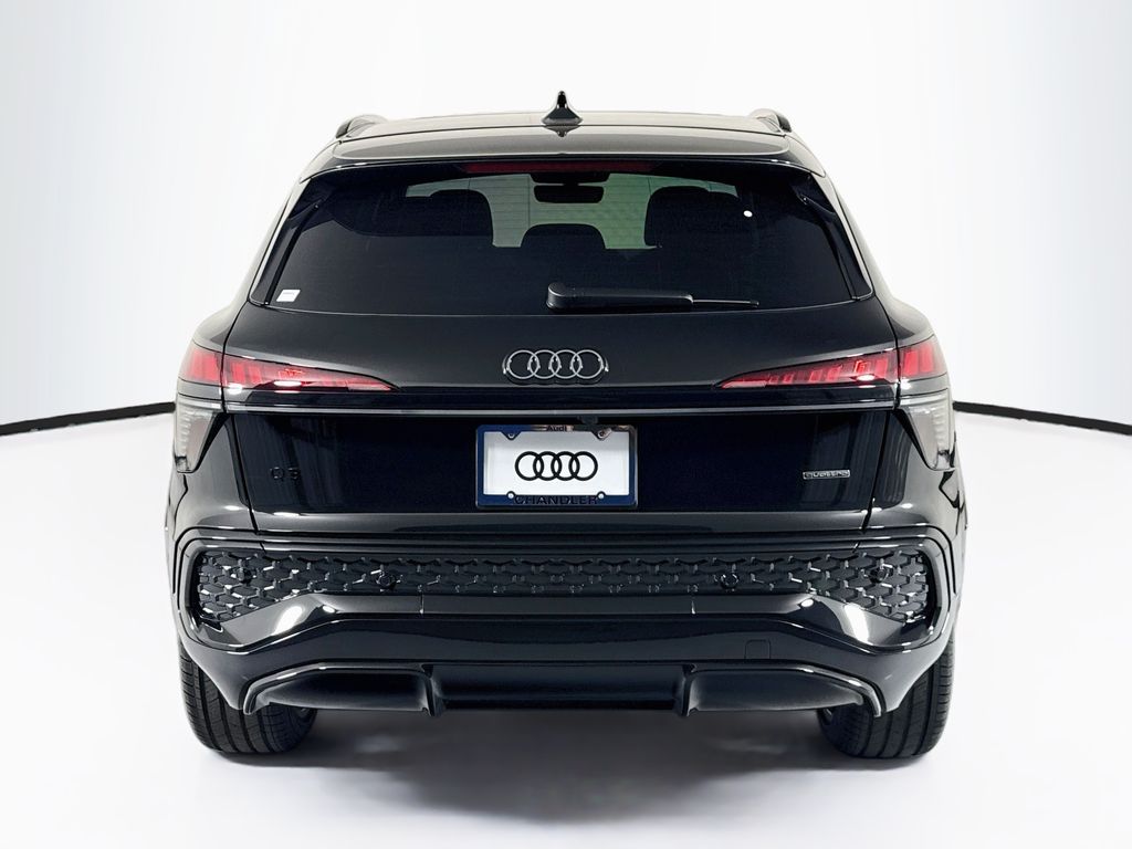 Thumbnail: 2026 Audi Q3 - 6