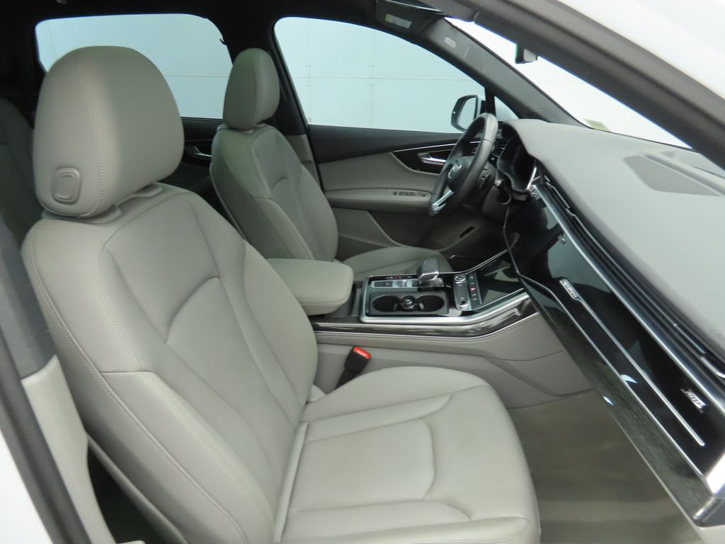 Thumbnail: 2021 Audi Q7 - 19