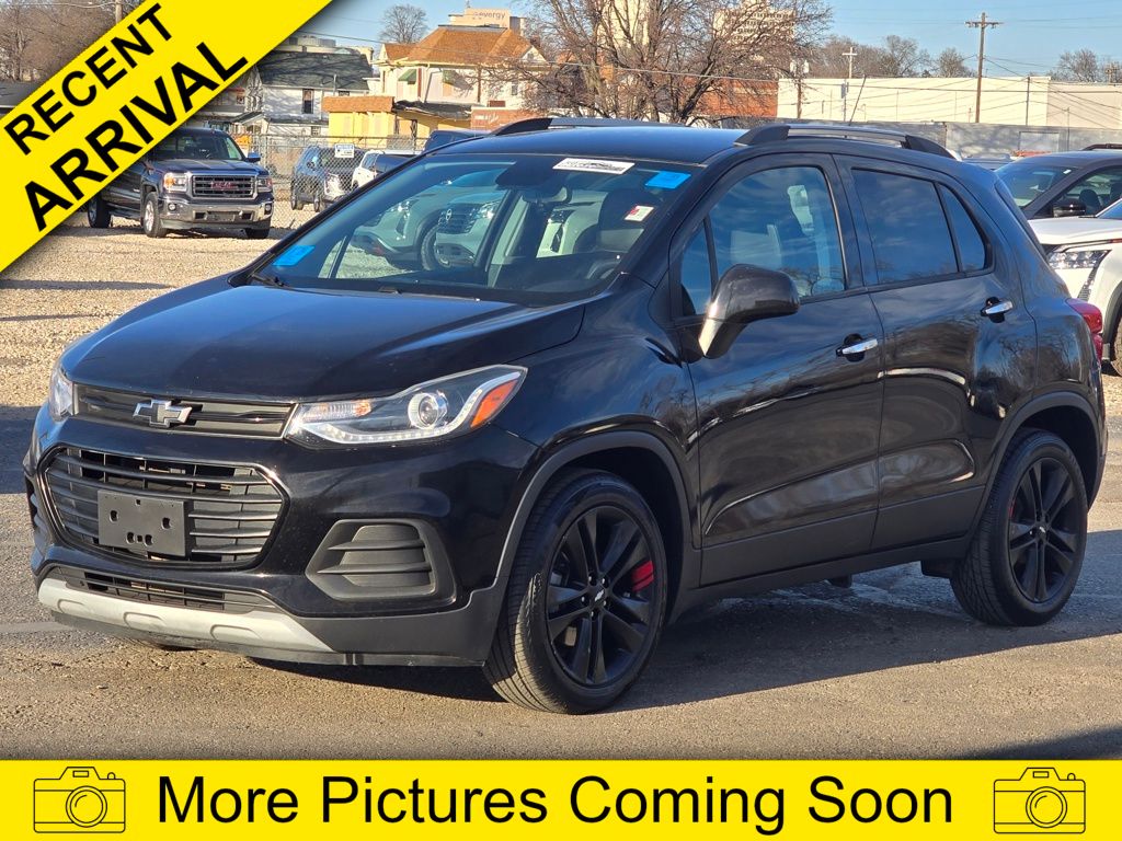 Used 2019 Chevrolet Trax LT with VIN 3GNCJLSB5KL249143 for sale in Kansas City