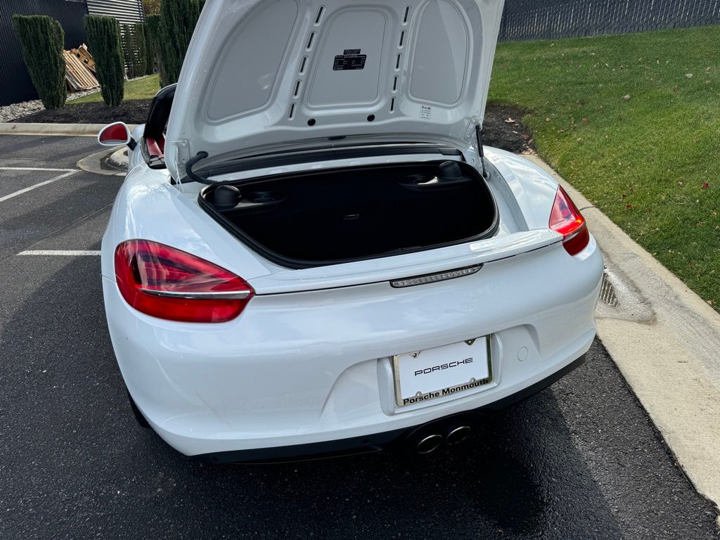 2015 Porsche Boxster S 11