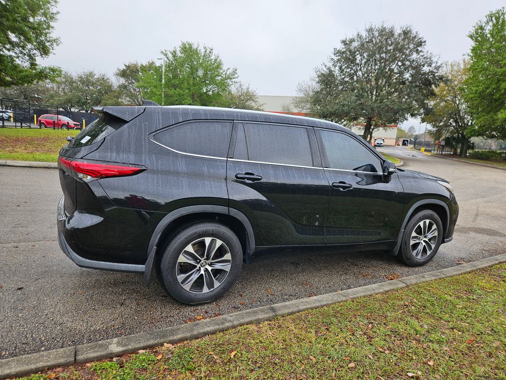 2020 Toyota Highlander XLE 5