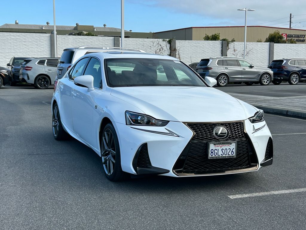 2018 Lexus IS 300 7
