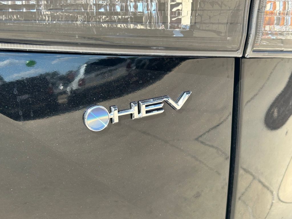 New 2026 Toyota Highlander Hybrid SUV