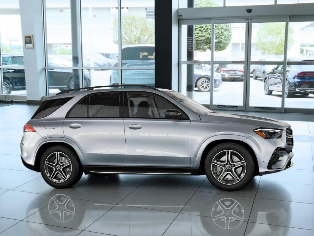 Thumbnail: 2026 Mercedes-Benz GLE - 14