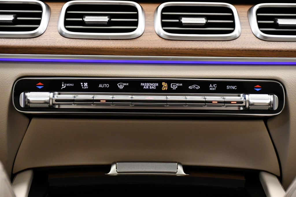 Thumbnail: 2026 Mercedes-Benz GLE - 29