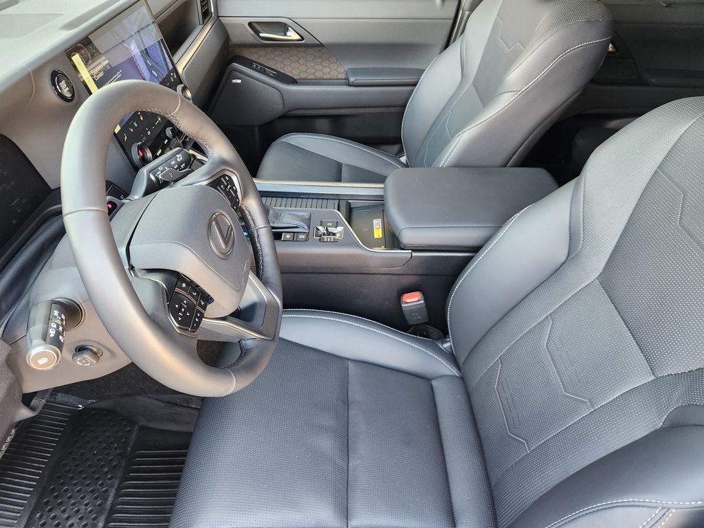 2025 Lexus GX 550 Luxury+ Black at Westside Lexus
