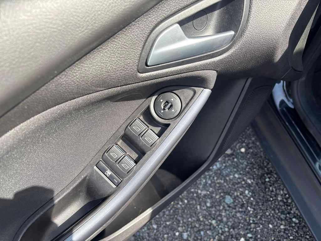 2014 Tuxedo Black Metallic Ford Focus Titanium FWD Hatchback