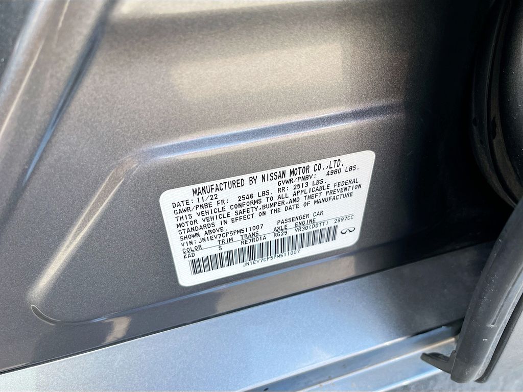 Used 2023 Gray INFINITI SENSORY image 32