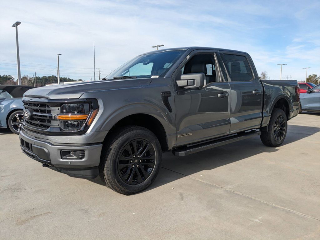 2025 Ford F-150 XLT