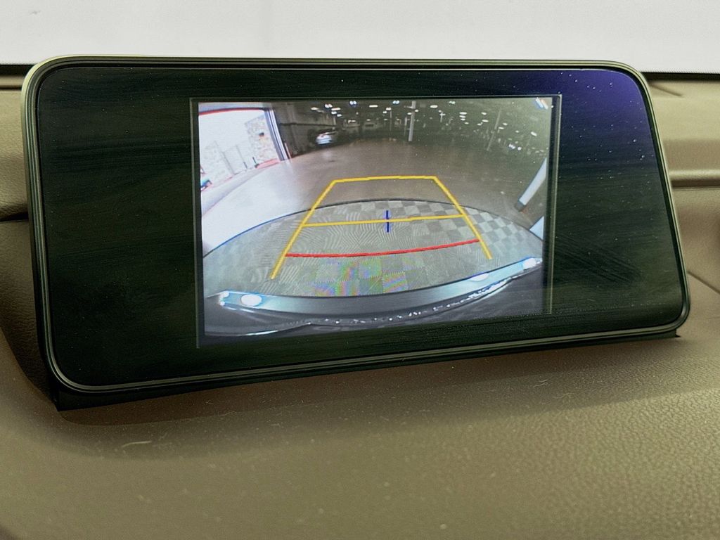 Thumbnail: 2018 Lexus RX - 13