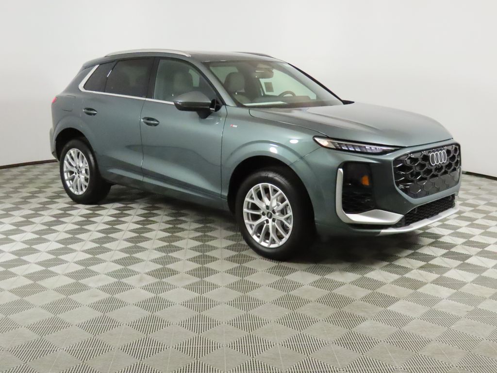 Thumbnail: 2026 Audi Q3 - 7