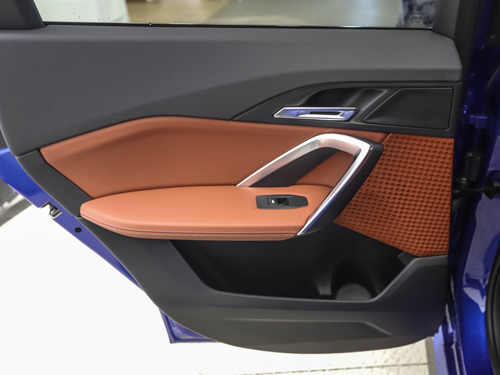 Thumbnail: 2026 BMW X1 - 20