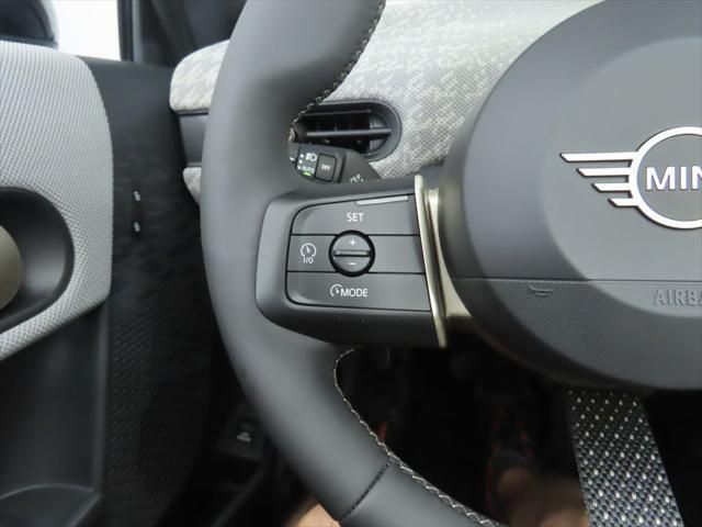 Thumbnail: 2026 MINI Cooper - 20