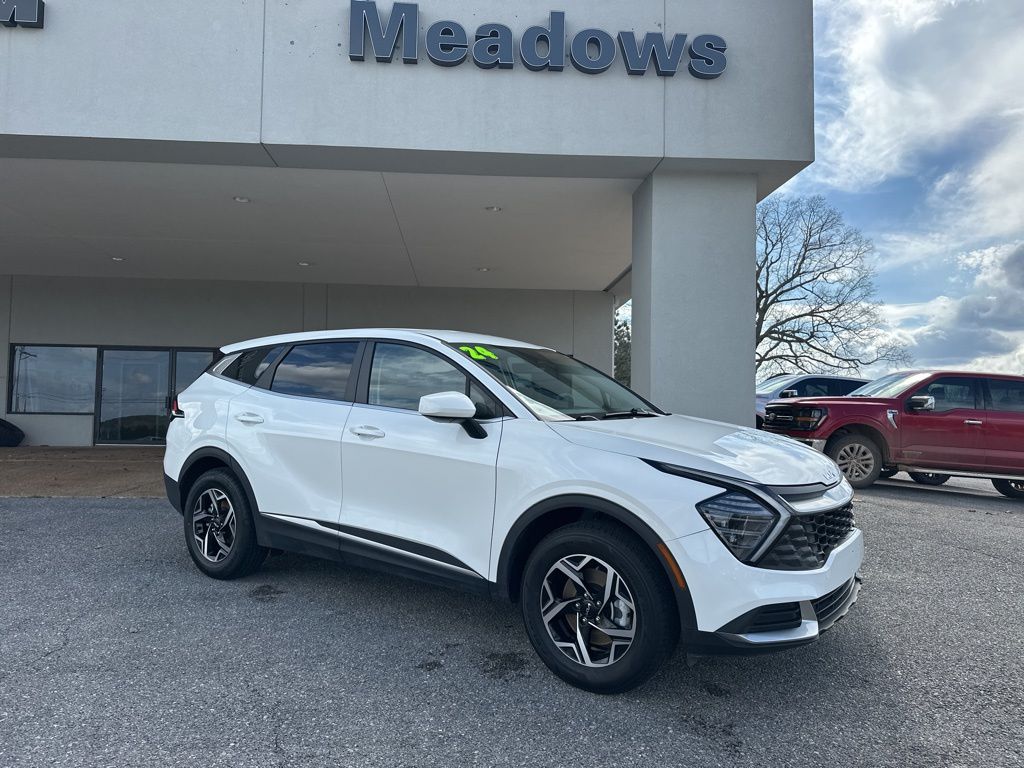2024 Kia Sportage LX AWD