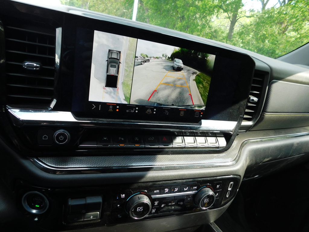 Thumbnail: 2024 Chevrolet Silverado 1500 - 11