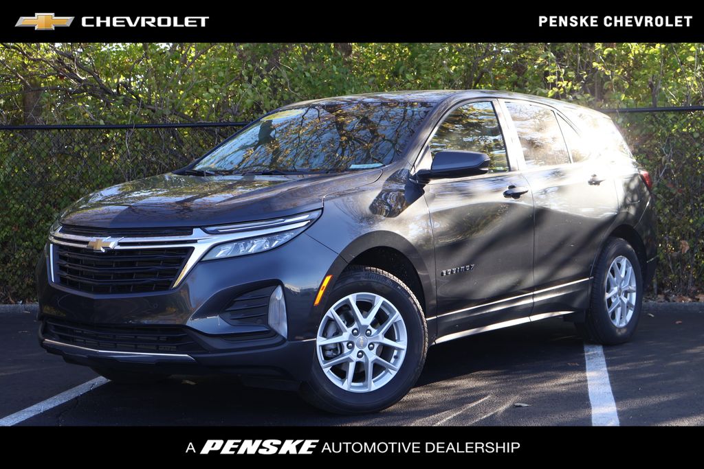 Thumbnail: 2022 Chevrolet Equinox - 1
