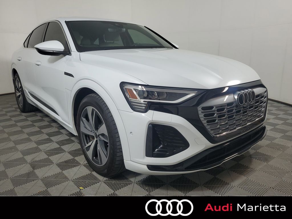 Glacier White Metallic 2024 Audi Q8 e-tron Sportback quattro Premium Plus S line AWD Sedan All-Wheel Drive Automatic