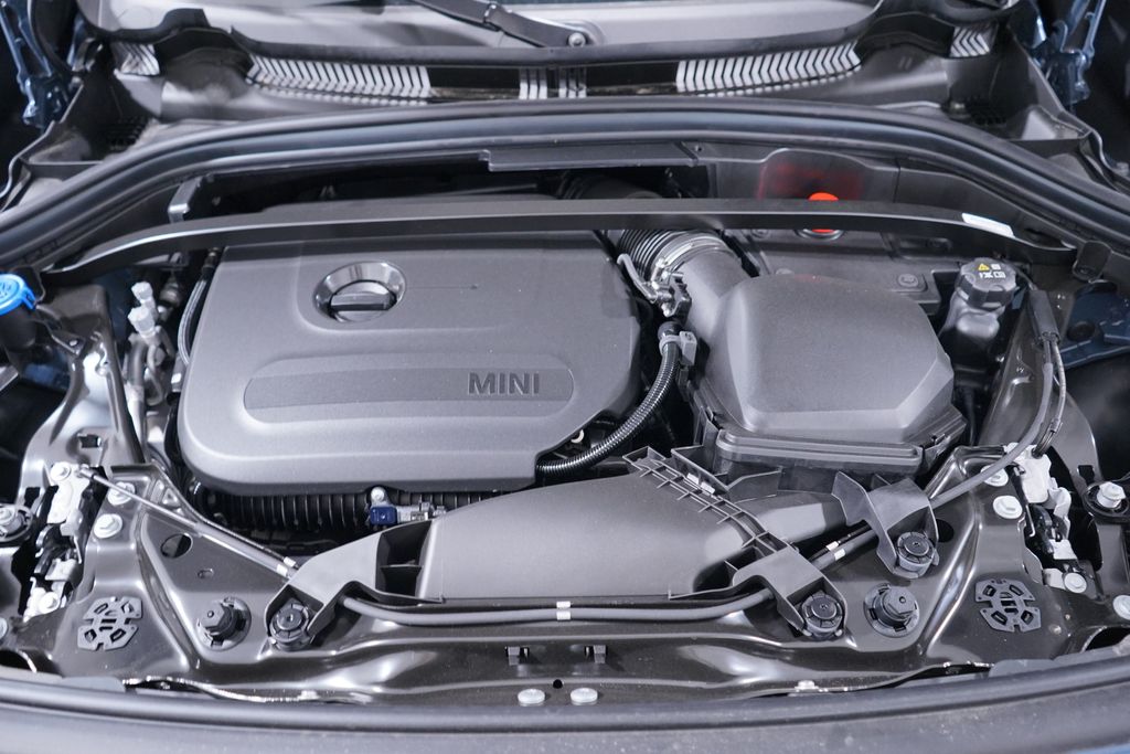 Thumbnail: 2027 MINI Cooper Countryman - 19