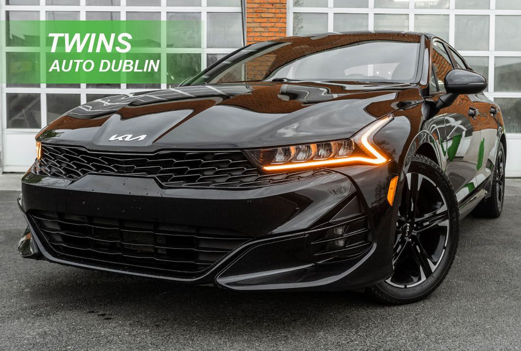 Ebony Black 2022 Kia K5 GT-Line FWD Sedan Front-Wheel Drive 8-Speed Automatic