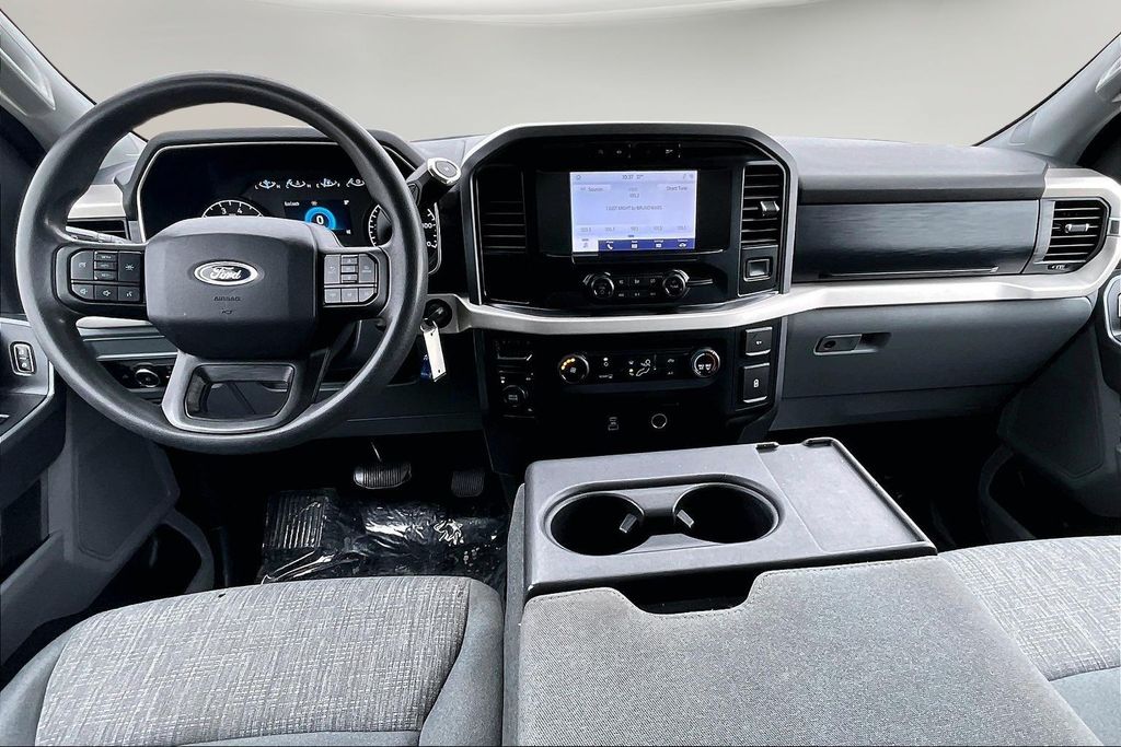 Certified Used 2021 Silver Ford XLT image 9