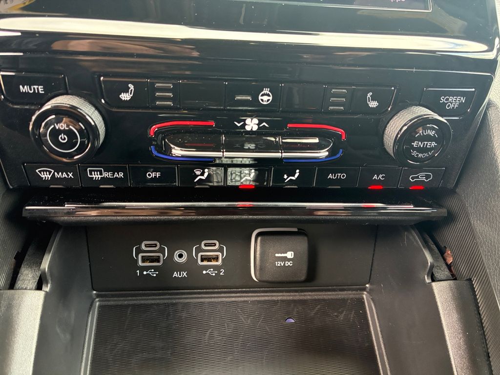 New Car 2025 Jeep Grand Cherokee  Laredo X For Sale Under $40,000 In Austin, Texas