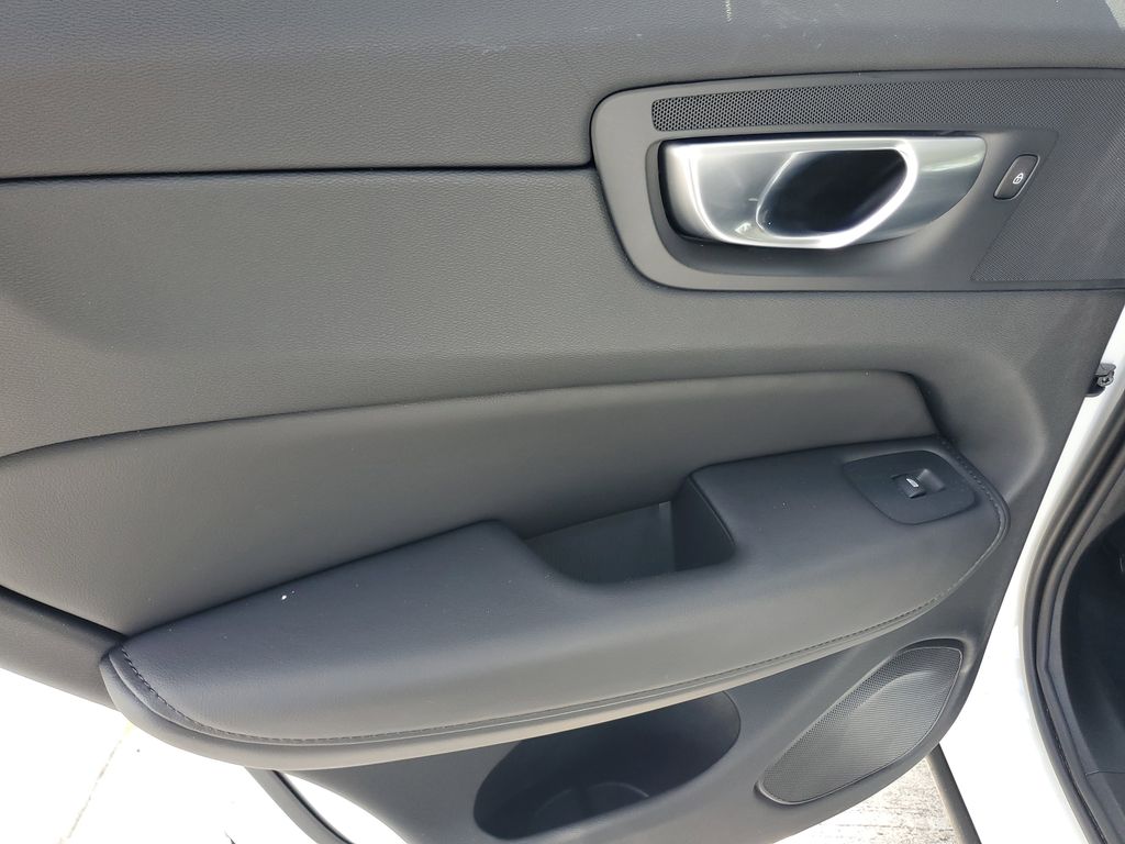 used 2024 Volvo XC60 car, priced at $31,895