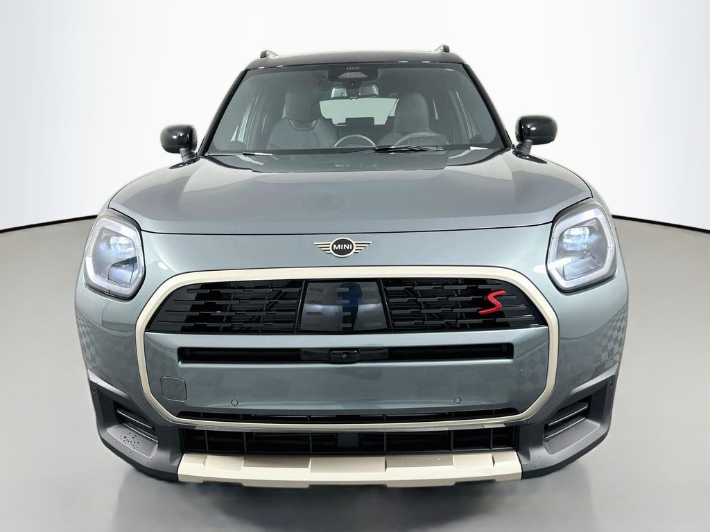 Thumbnail: 2027 MINI Cooper Countryman - 2